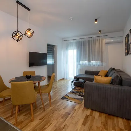 Petkovic Apartmani 34 Jagodina Exterior photo