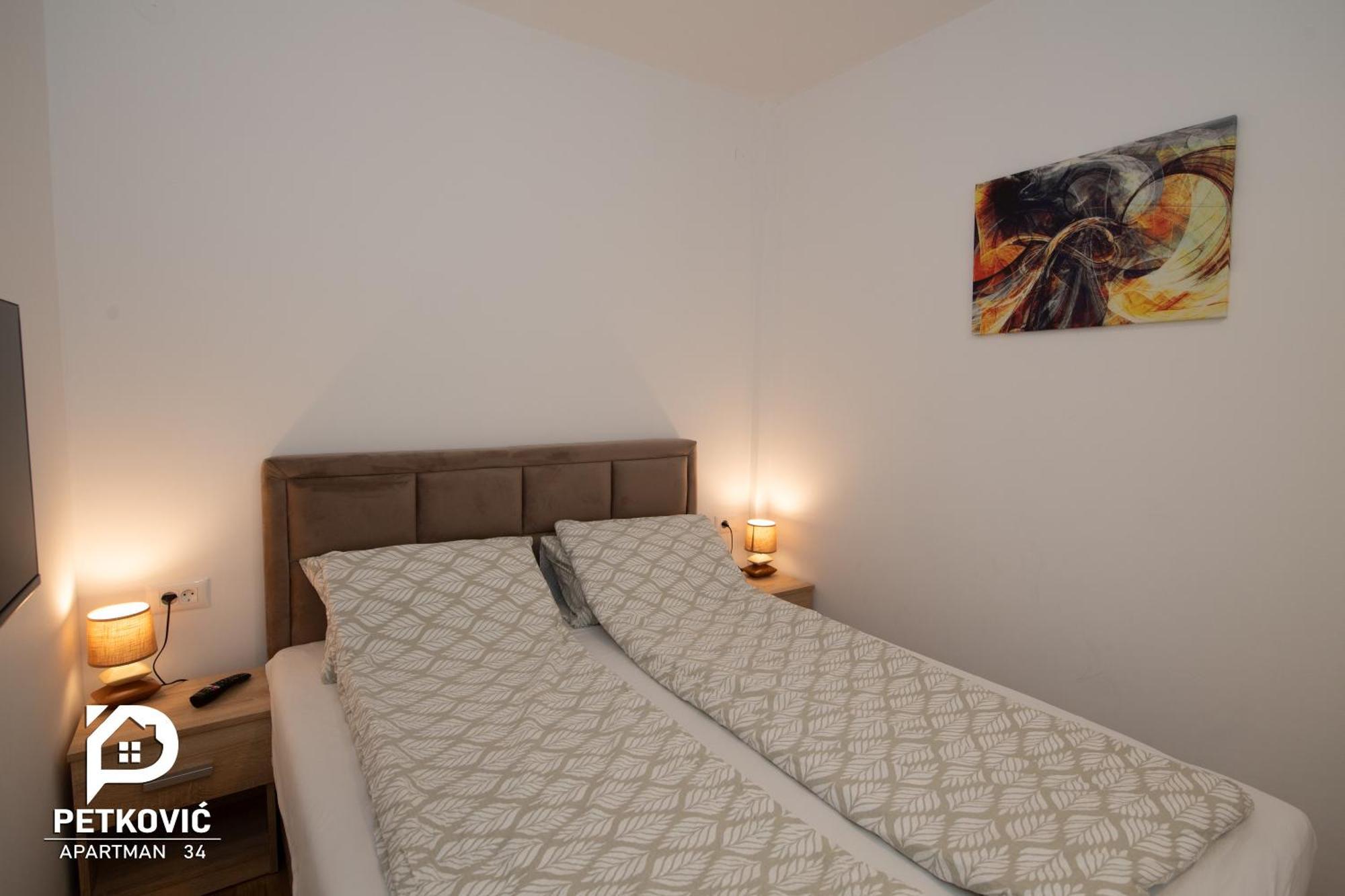 Apartment Petkovic 34 *
